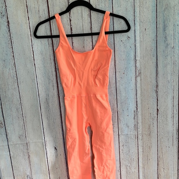 Sold - Picture 3 of 7